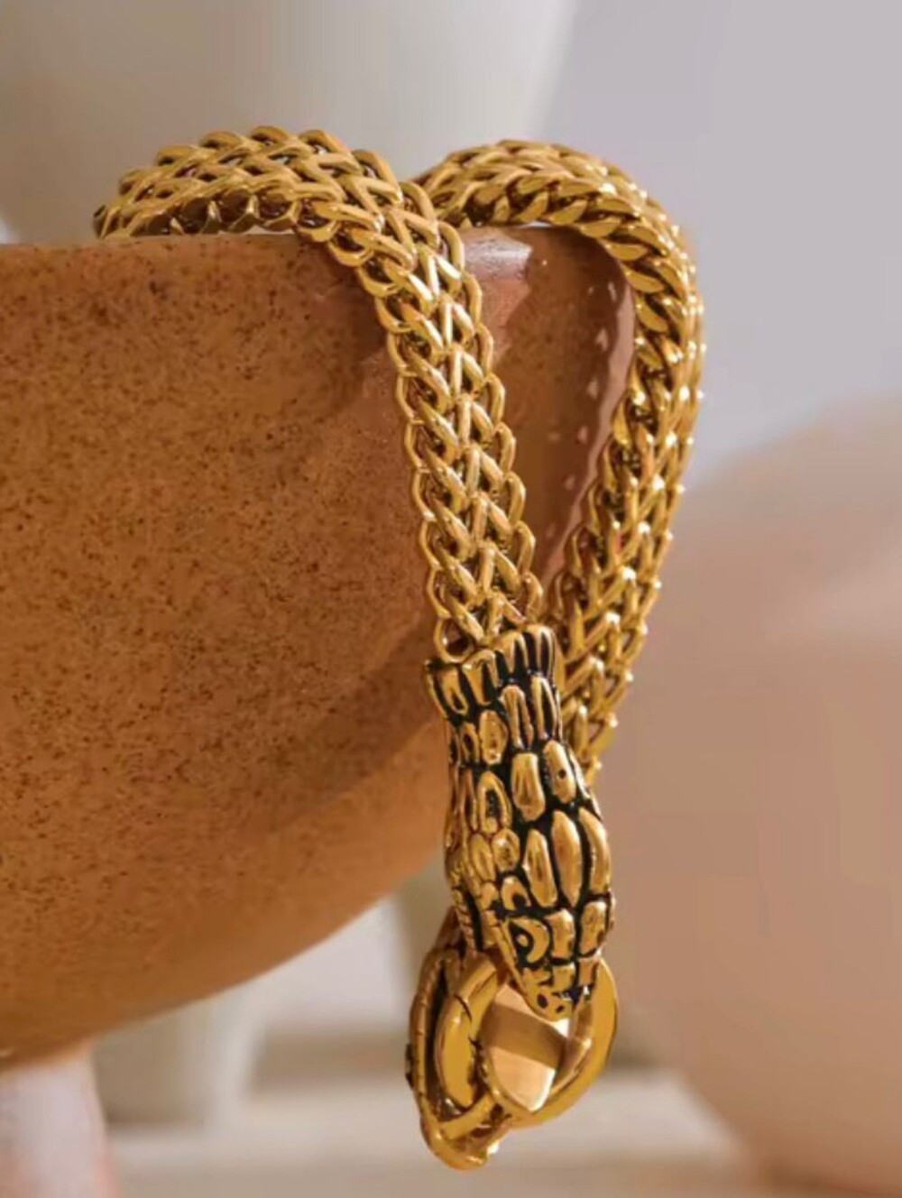 Unisex Vintage Gold-Tone Double Snake Head Bracelet
